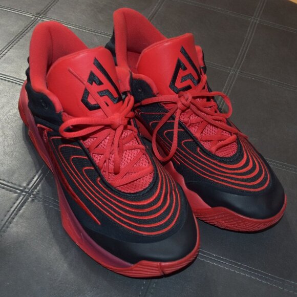 NIKE Men's Sz 11.5 GIANNIS IMMORTALITY 4 BASKETBALL Shoes - Picture 2 of 7